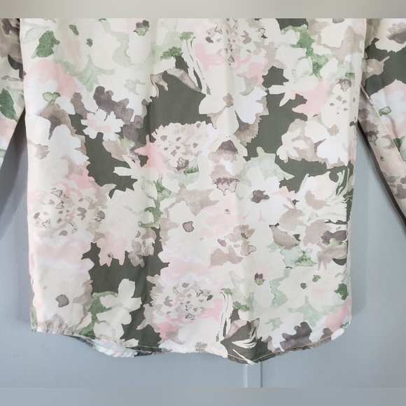 Chico's Garden Camo Soft Utility Button Down Shirt - Picture 10 of 13
